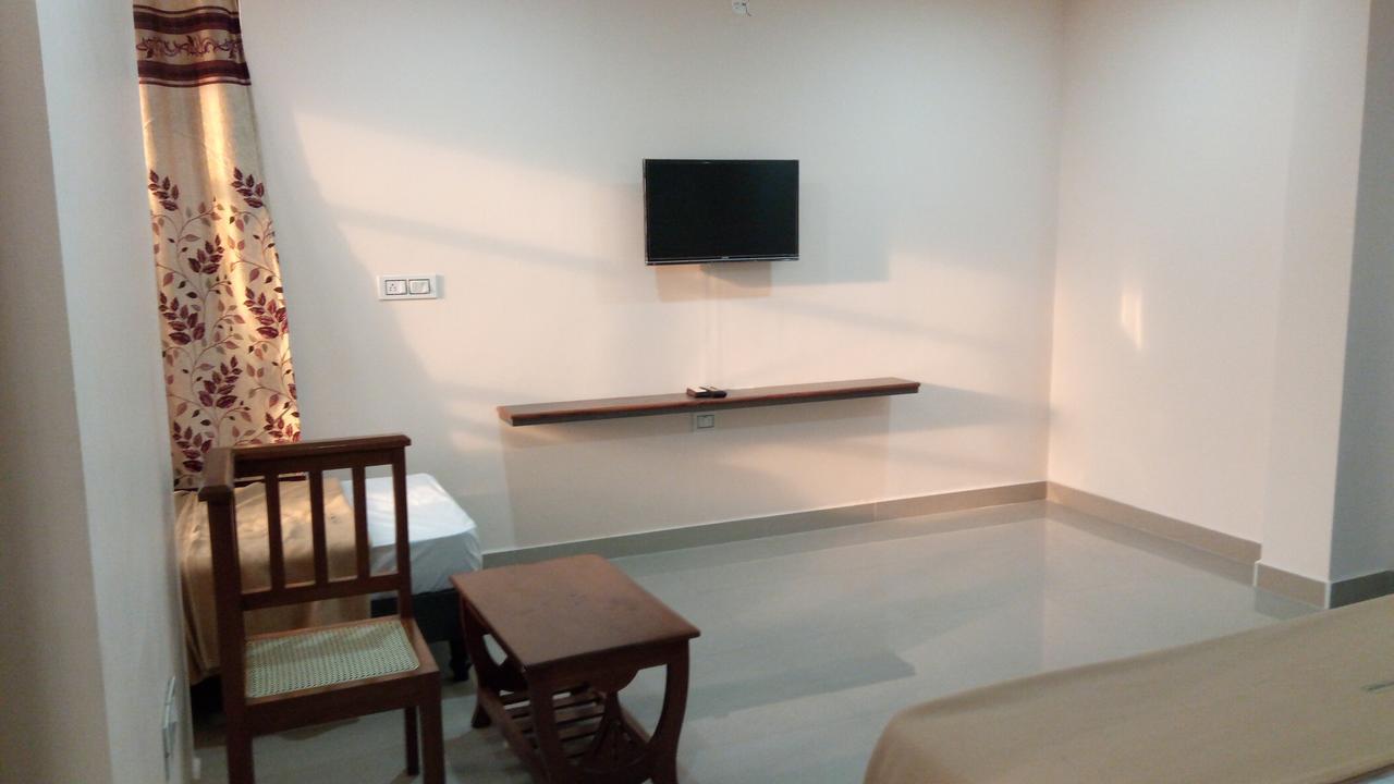 Hotel Meyyappaa Karaikkudi Ngoại thất bức ảnh