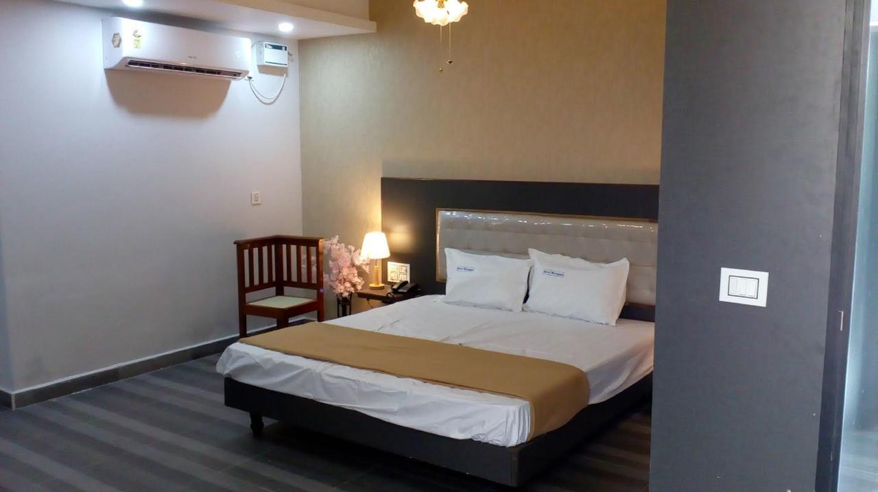 Hotel Meyyappaa Karaikkudi Ngoại thất bức ảnh